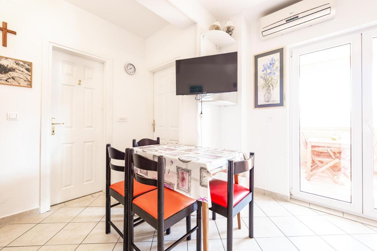 Apartment Damir โนวาลยา ภายนอก รูปภาพ